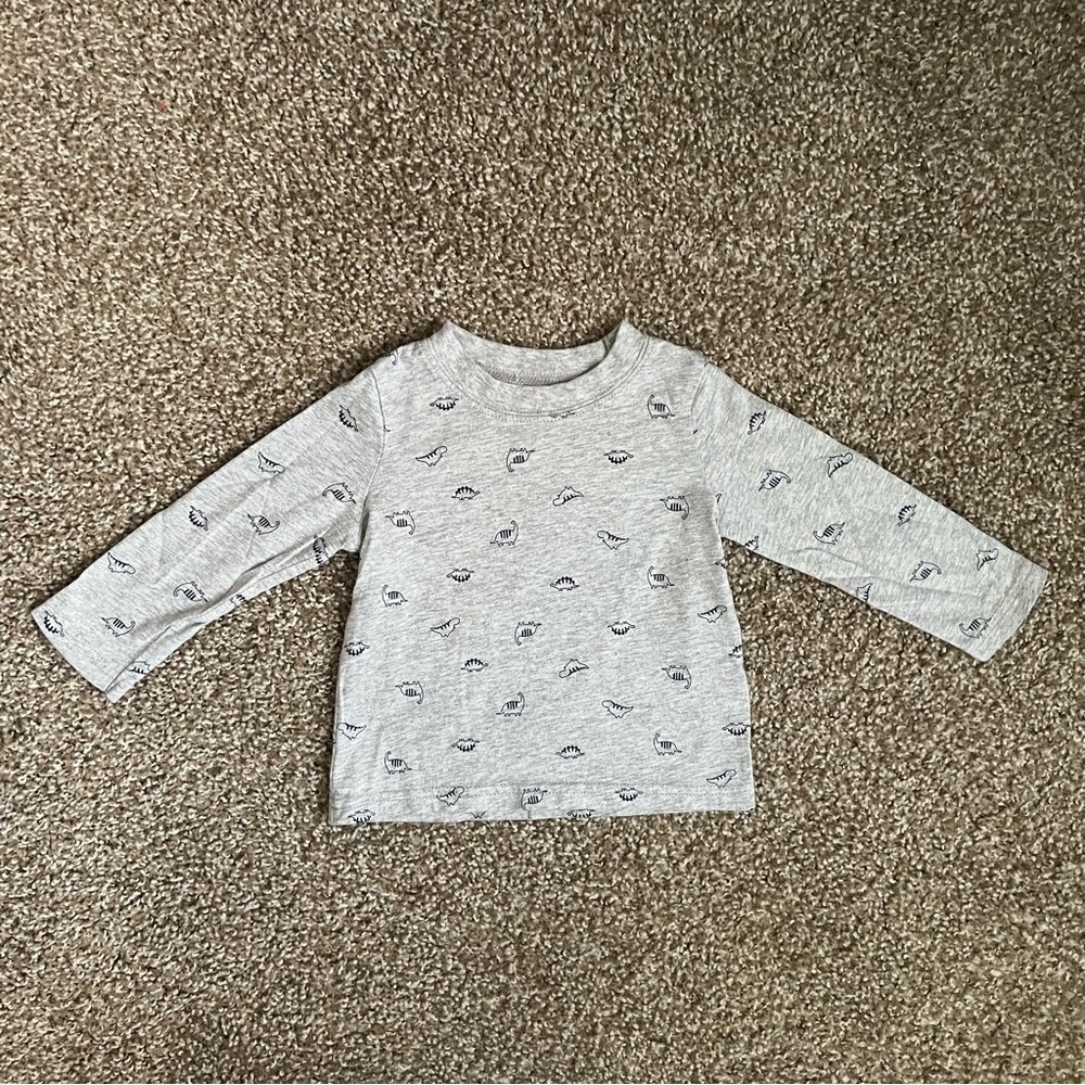 Carter’s Gray & Black Dinosaur Print Long Sleeve Size 18 Months